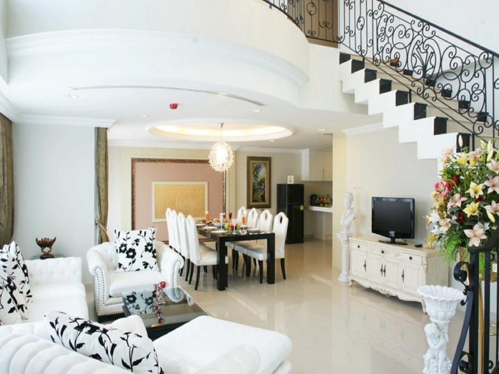 Lk Legend Отель 4*